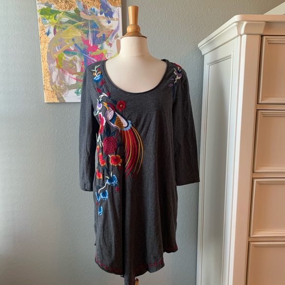 Johnny Was Grey Embroidered Bird Peacock Tunic!